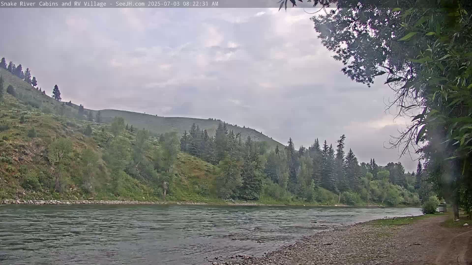 Hoback, Snake River Cabins and RV Village Live Cam - Hoback, Teton, Wyoming, USA