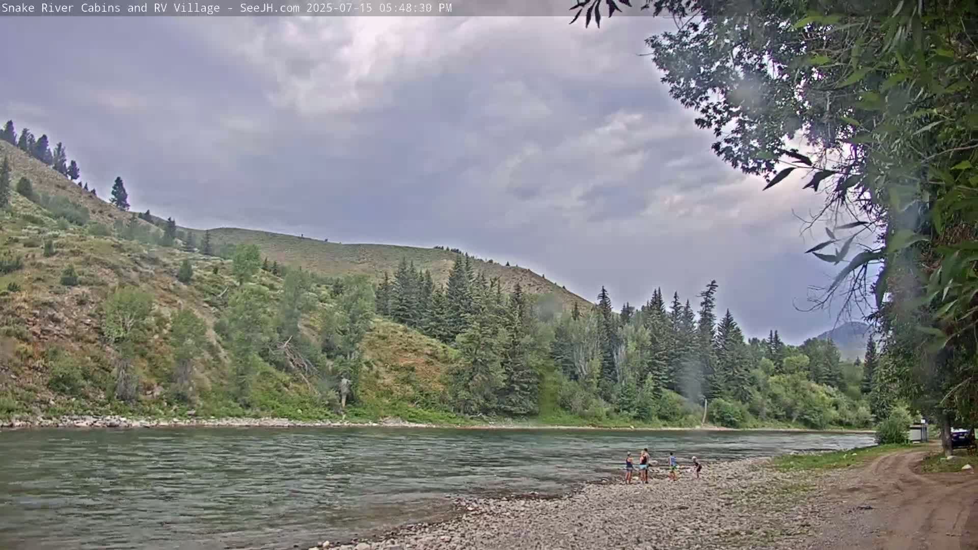 Hoback, Snake River Cabins and RV Village Live Cam - Hoback, Teton, Wyoming, USA