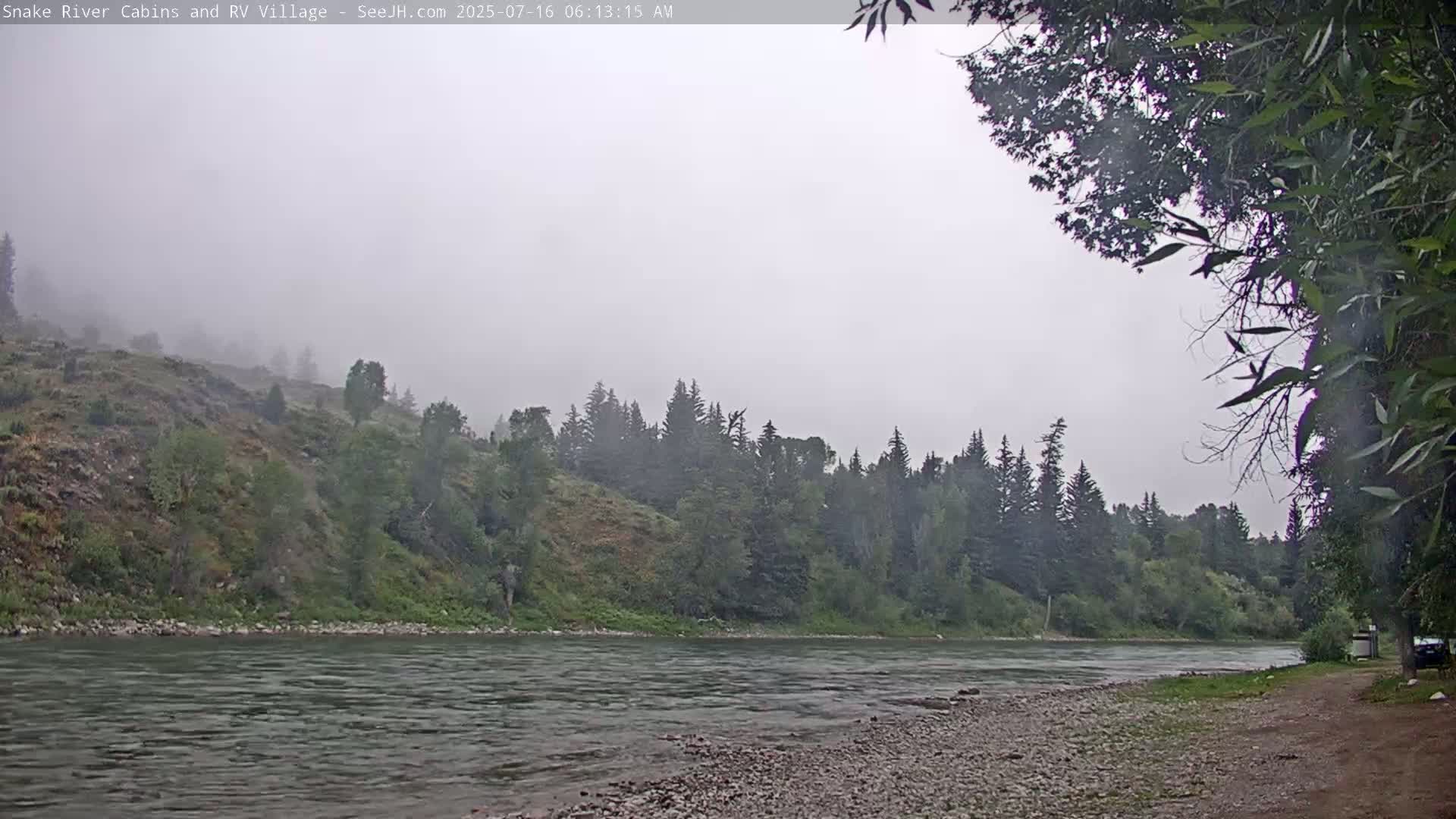 Hoback, Snake River Cabins and RV Village Live Cam - Hoback, Teton, Wyoming, USA