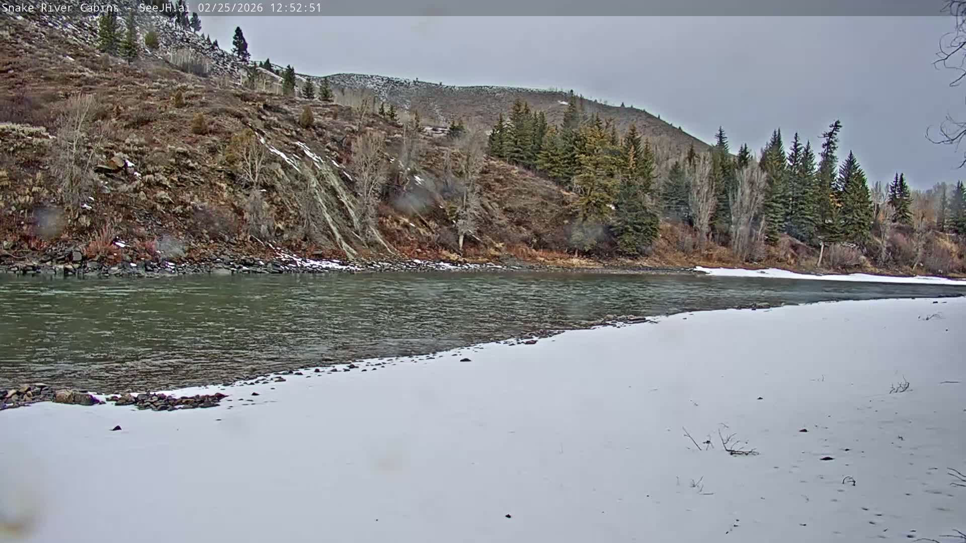 Hoback, Snake River Cabins and RV Village Live Cam - Hoback, Teton, Wyoming, USA