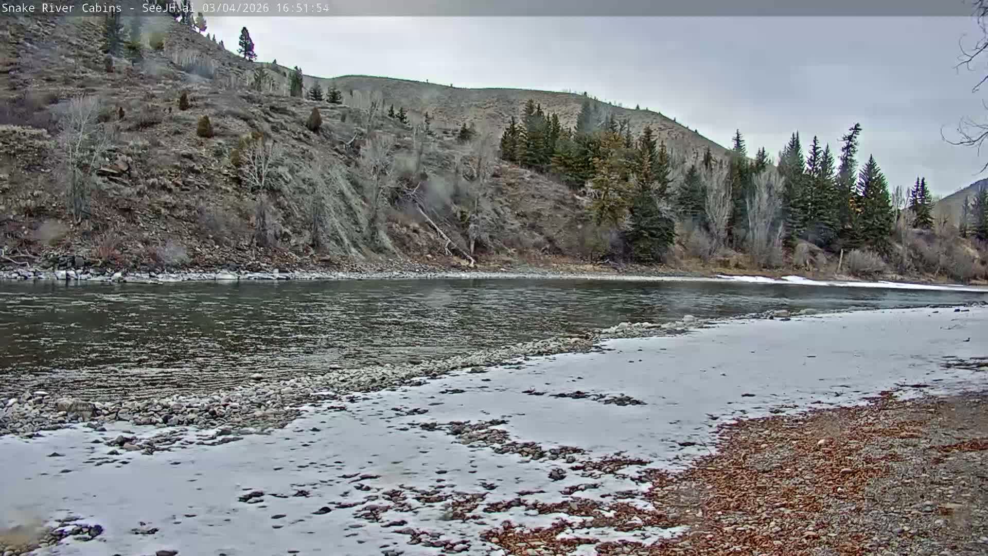 Hoback, Snake River Cabins and RV Village Live Cam - Hoback, Teton, Wyoming, USA