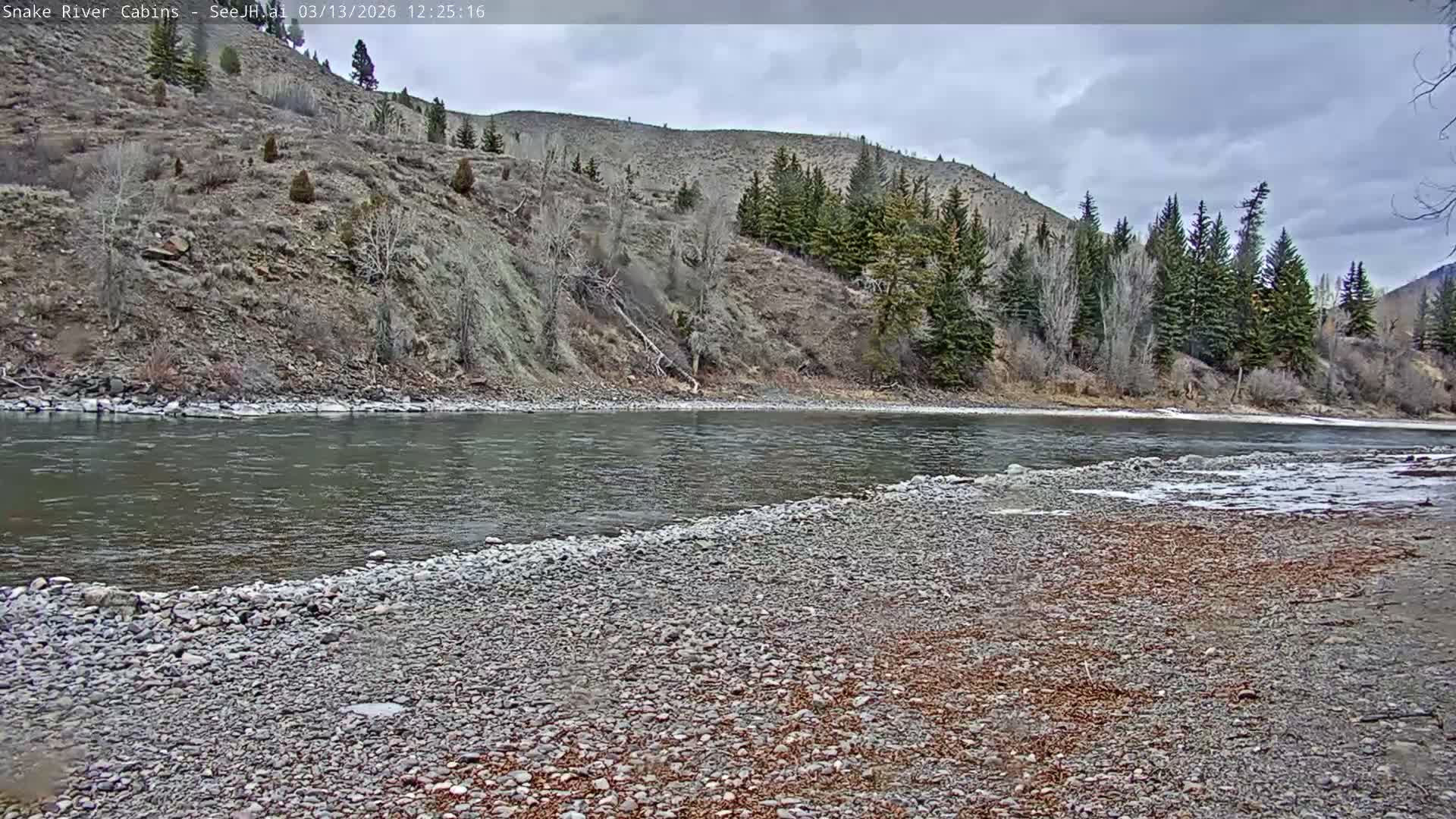 Hoback, Snake River Cabins and RV Village Live Cam - Hoback, Teton, Wyoming, USA
