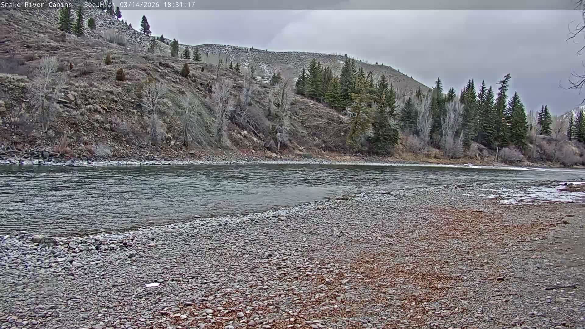Hoback, Snake River Cabins and RV Village Live Cam - Hoback, Teton, Wyoming, USA