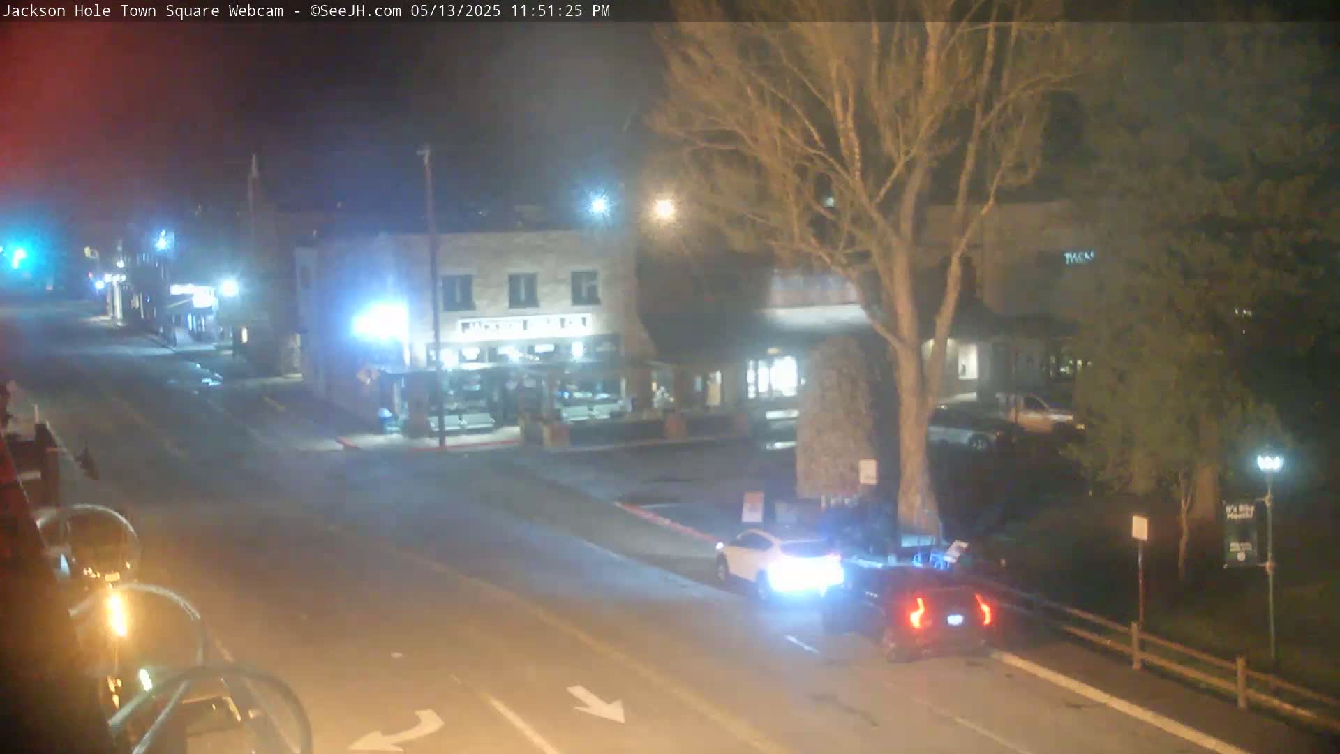 Jackson Hole, Jackson Town Center Square PTZ Live Cam - Jackson, Teton, Wyoming, USA
