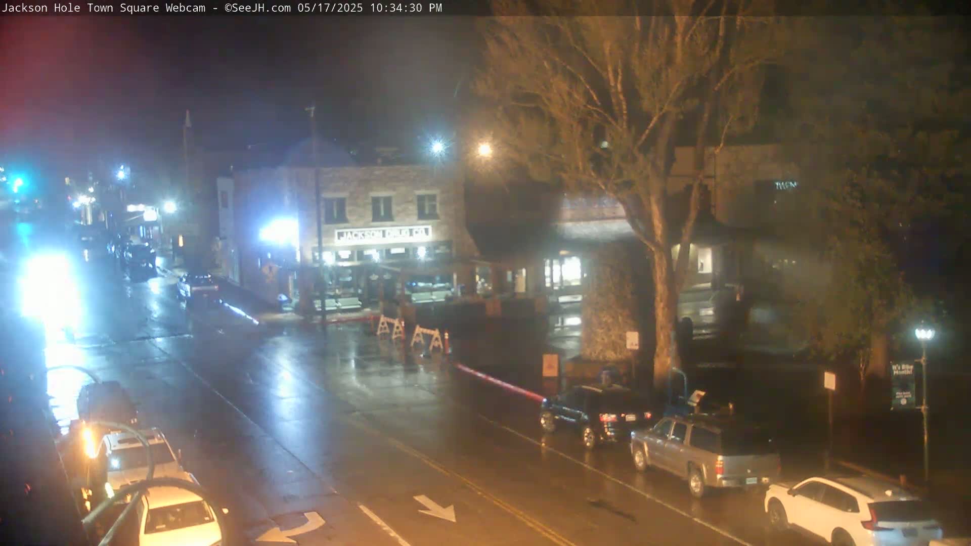 Jackson Hole, Jackson Town Center Square PTZ Live Cam - Jackson, Teton, Wyoming, USA
