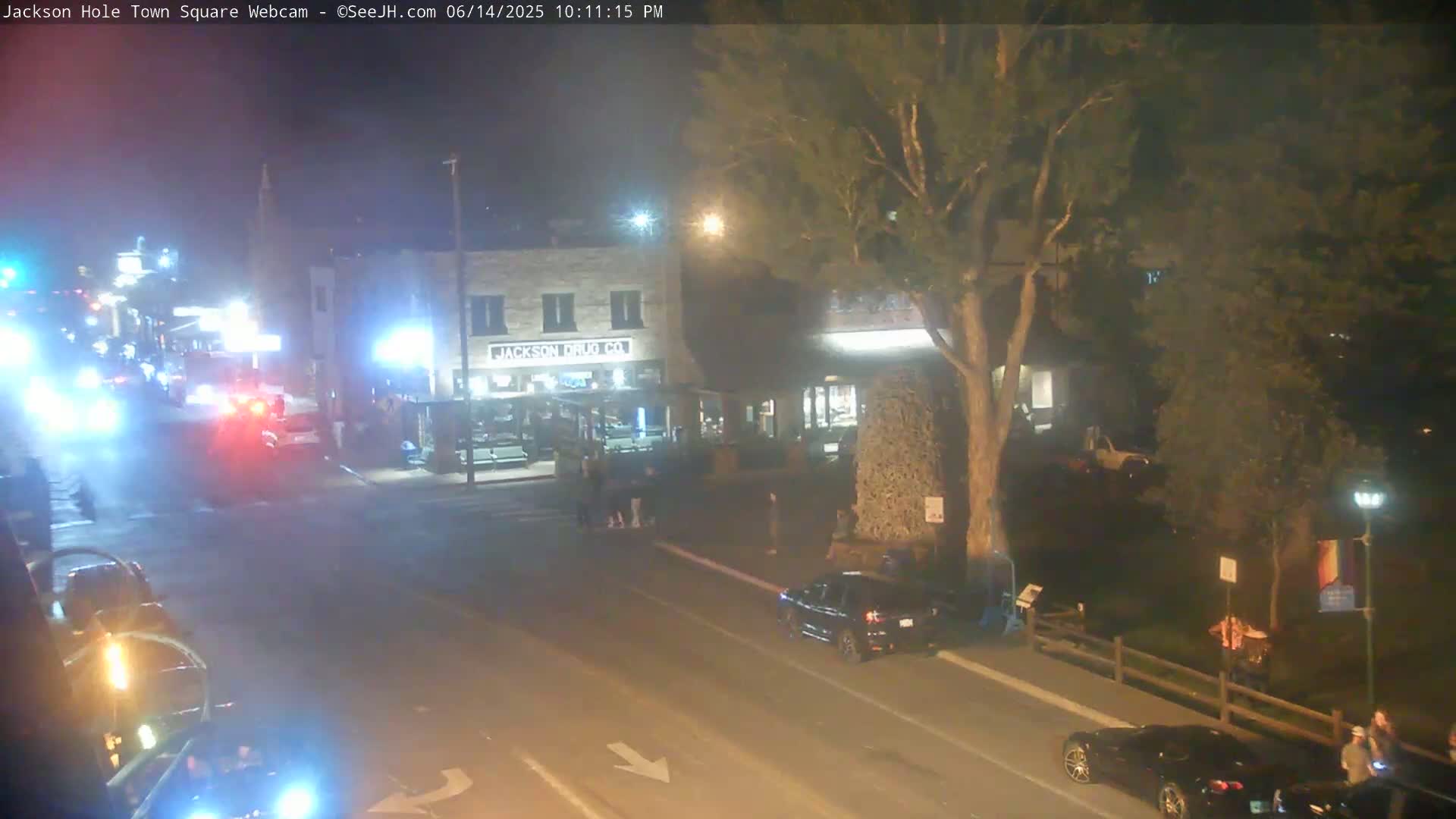 Jackson Hole, Jackson Town Center Square PTZ Live Cam - Jackson, Teton, Wyoming, USA