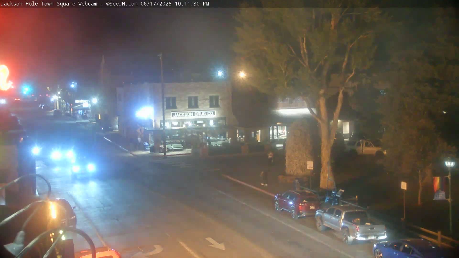 Jackson Hole, Jackson Town Center Square PTZ Live Cam - Jackson, Teton, Wyoming, USA