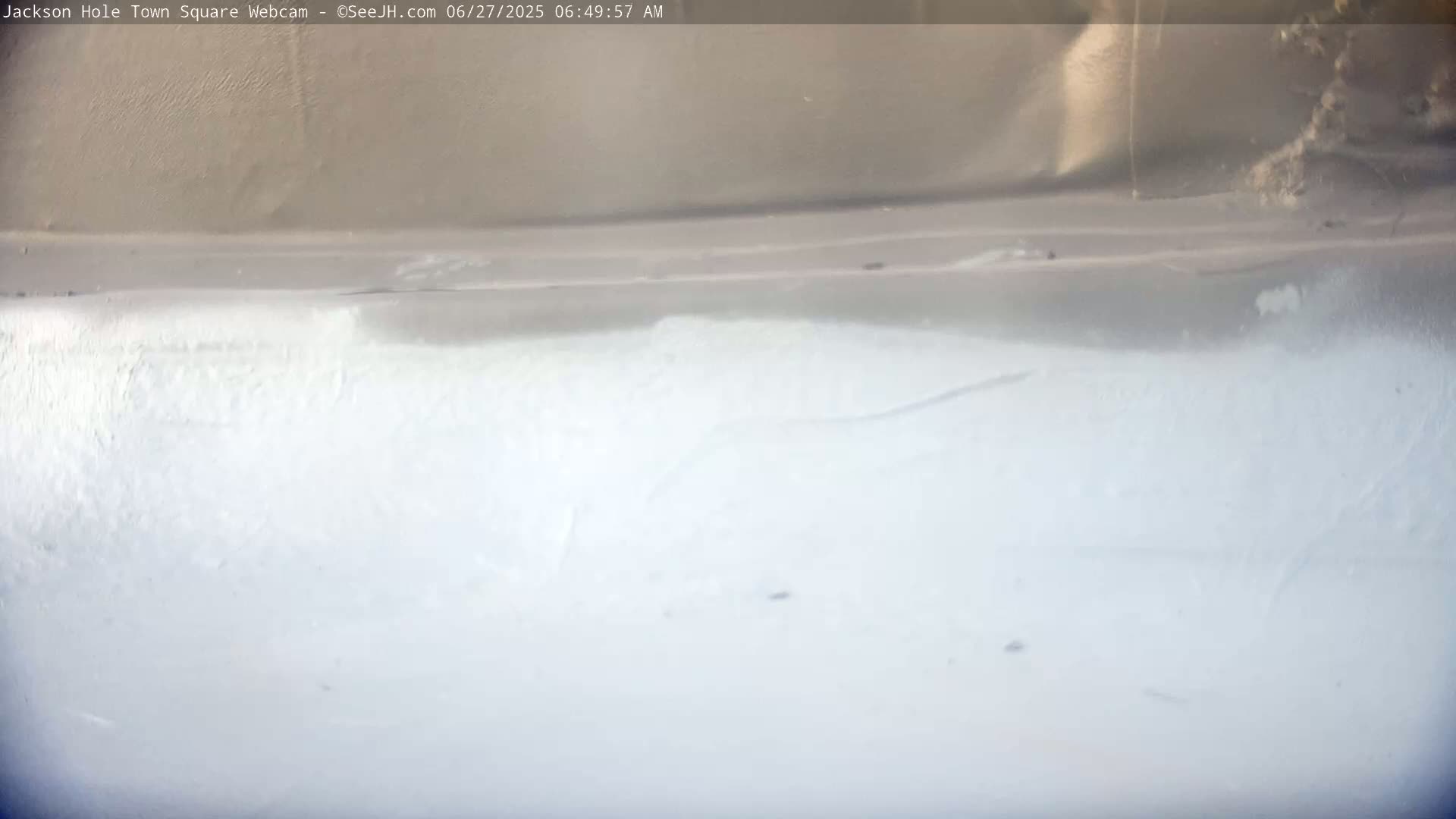 Jackson Hole, Jackson Town Center Square PTZ Live Cam - Jackson, Teton, Wyoming, USA