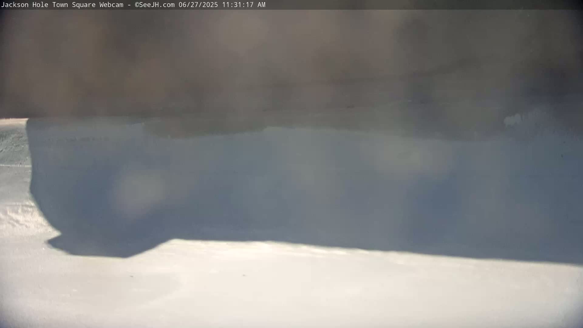 Jackson Hole, Jackson Town Center Square PTZ Live Cam - Jackson, Teton, Wyoming, USA