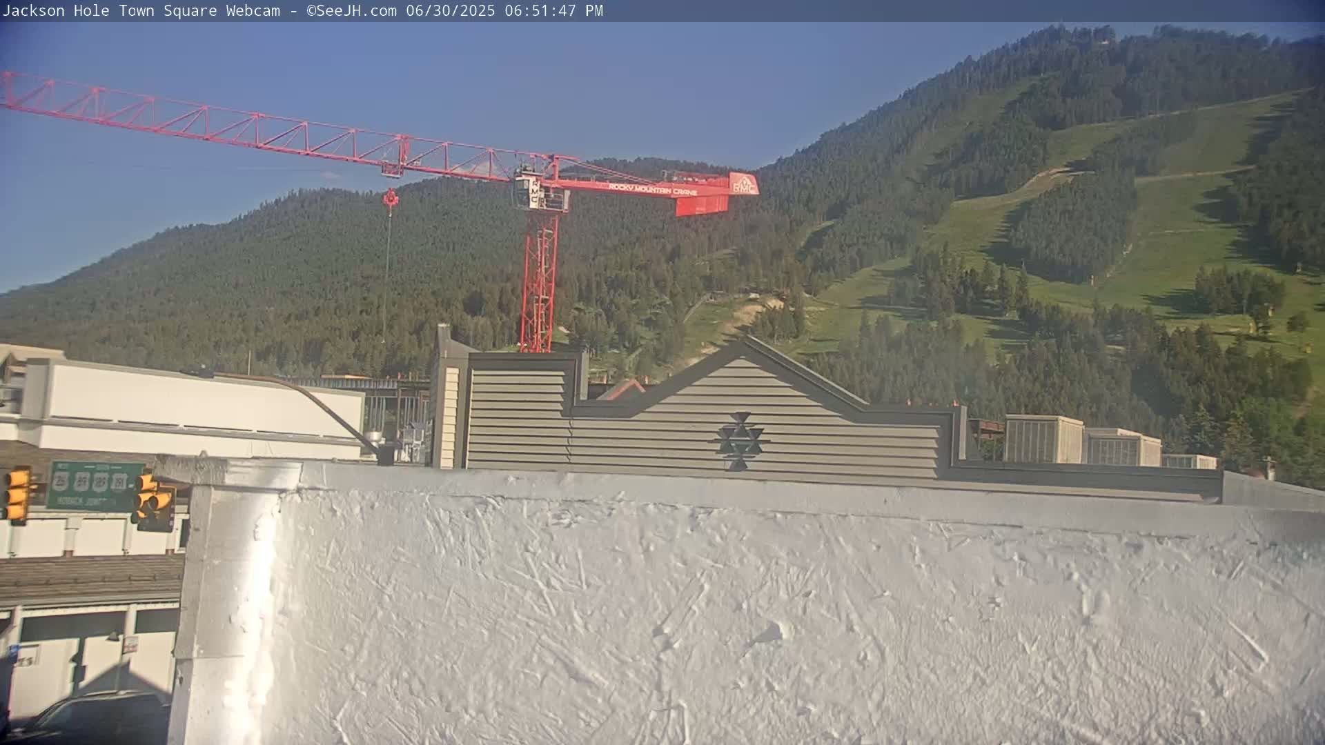 Jackson Hole, Jackson Town Center Square PTZ Live Cam - Jackson, Teton, Wyoming, USA