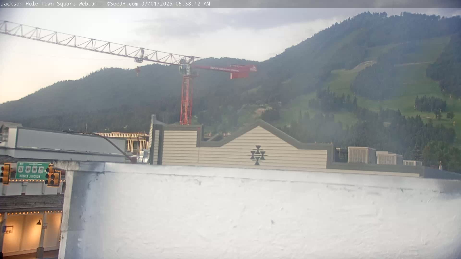 Jackson Hole, Jackson Town Center Square PTZ Live Cam - Jackson, Teton, Wyoming, USA