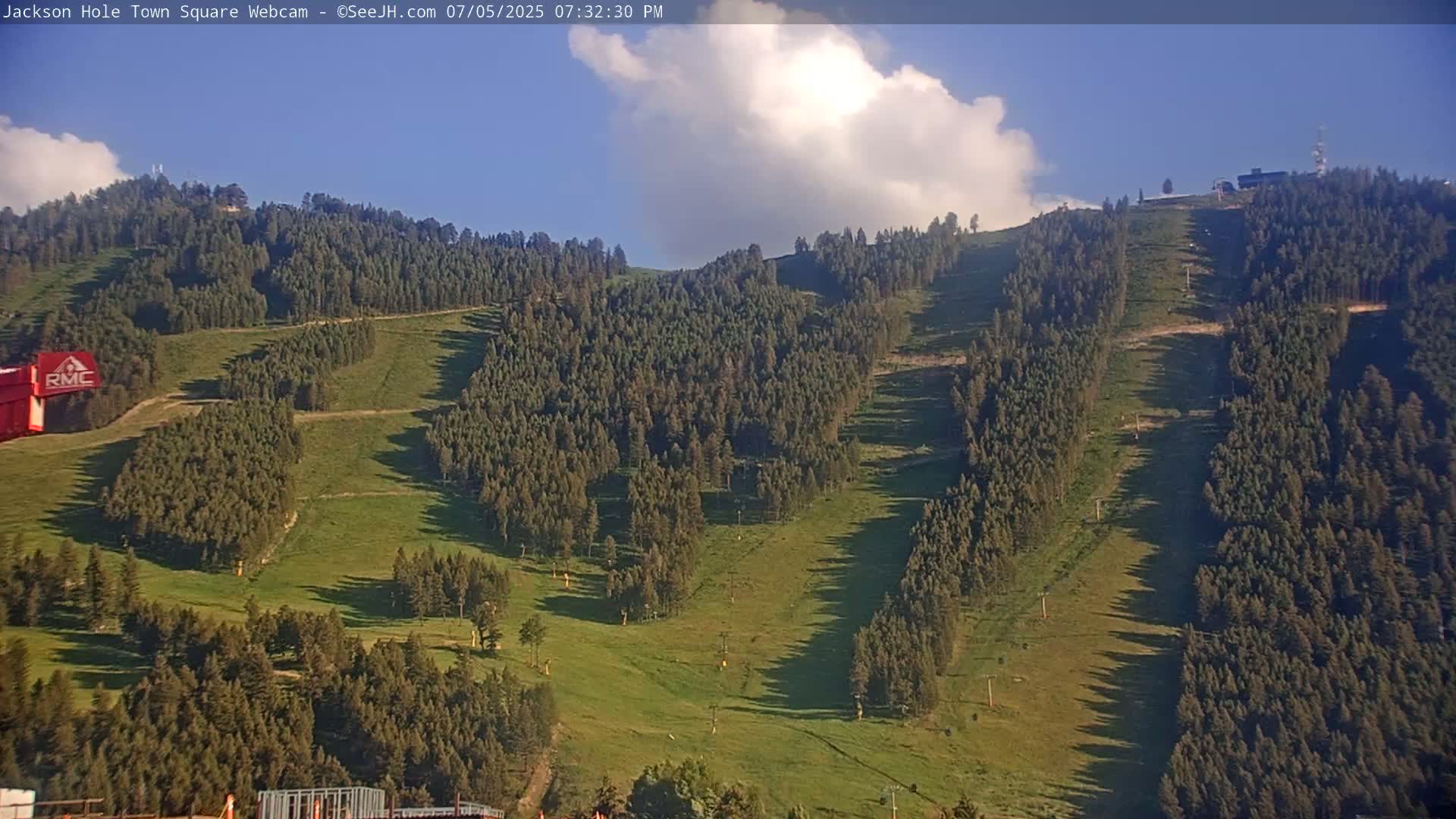 Jackson Hole, Jackson Town Center Square PTZ Live Cam - Jackson, Teton, Wyoming, USA