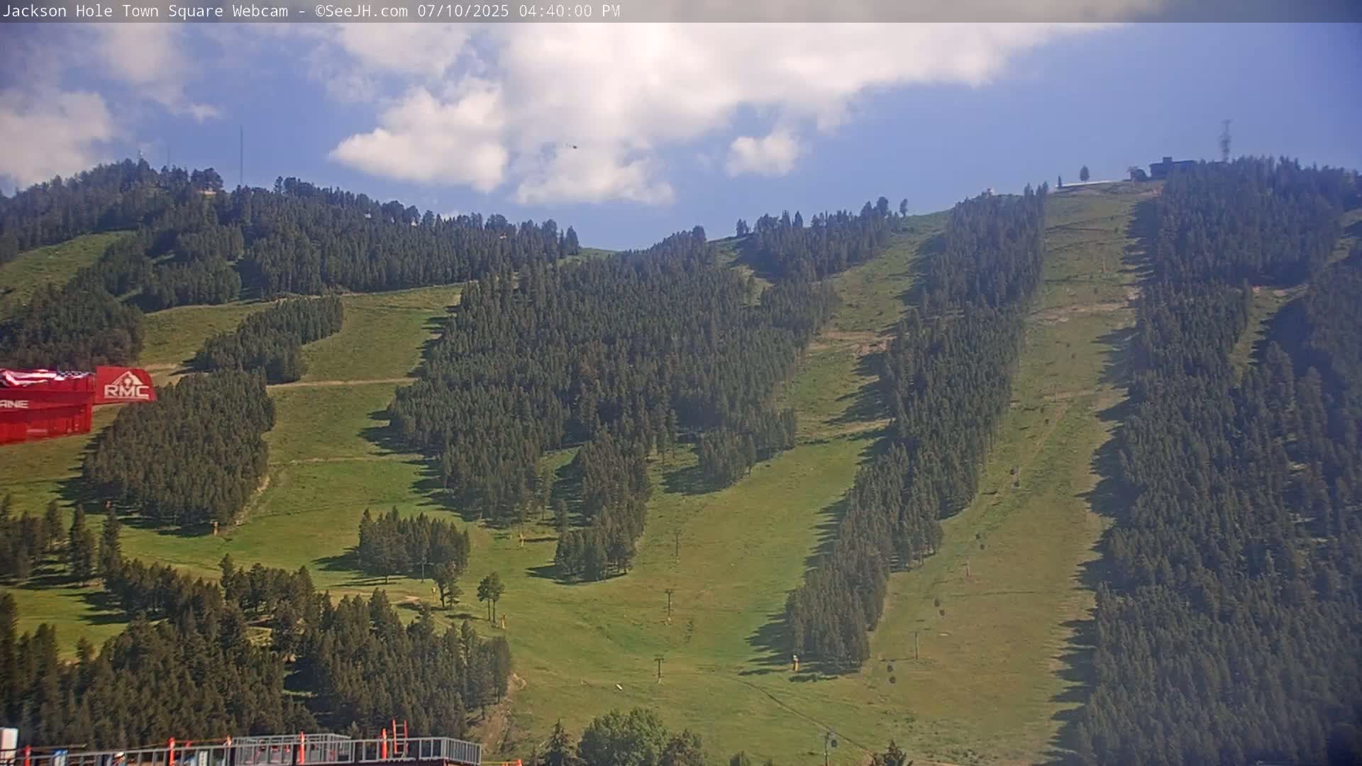 Jackson Hole, Jackson Town Center Square PTZ Live Cam - Jackson, Teton, Wyoming, USA