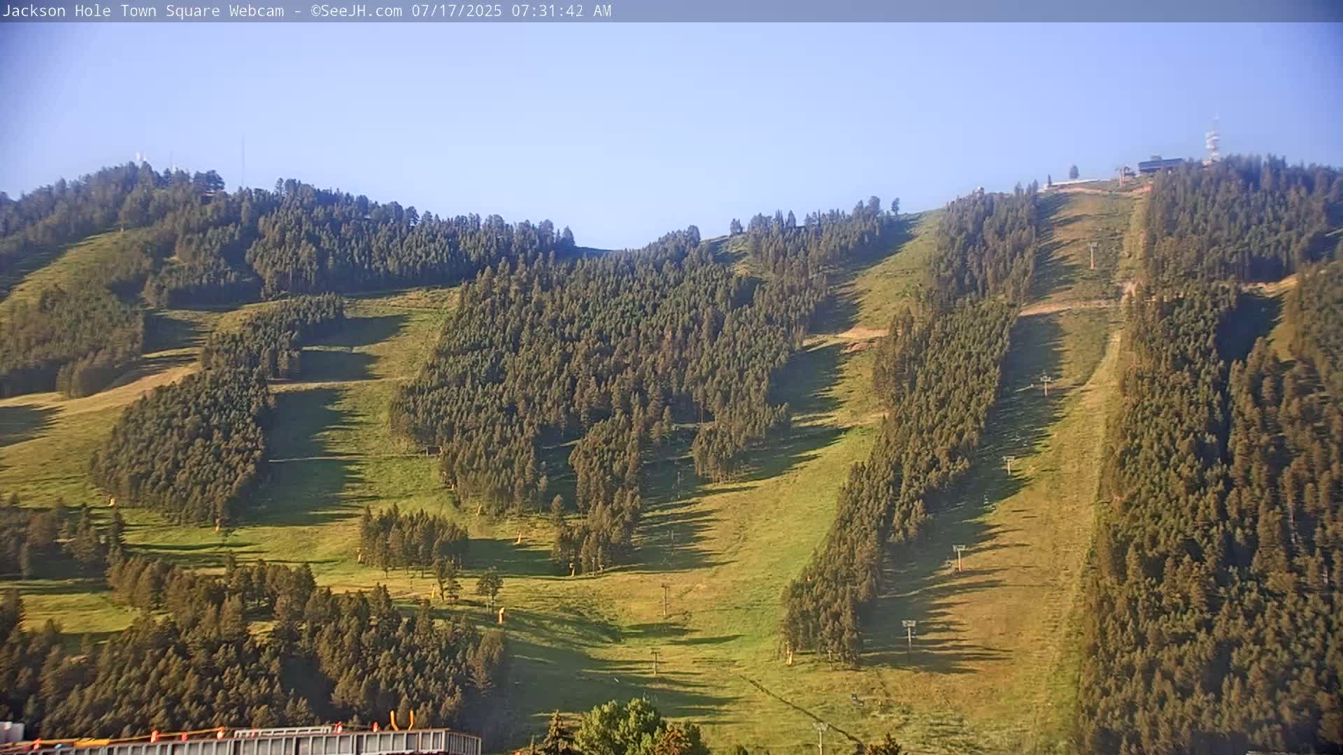 Jackson Hole, Jackson Town Center Square PTZ Live Cam - Jackson, Teton, Wyoming, USA