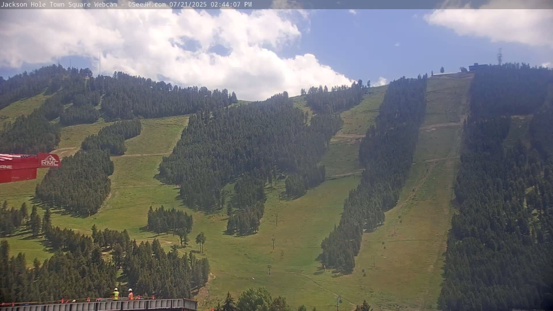 Jackson Hole, Jackson Town Center Square PTZ Live Cam - Jackson, Teton, Wyoming, USA