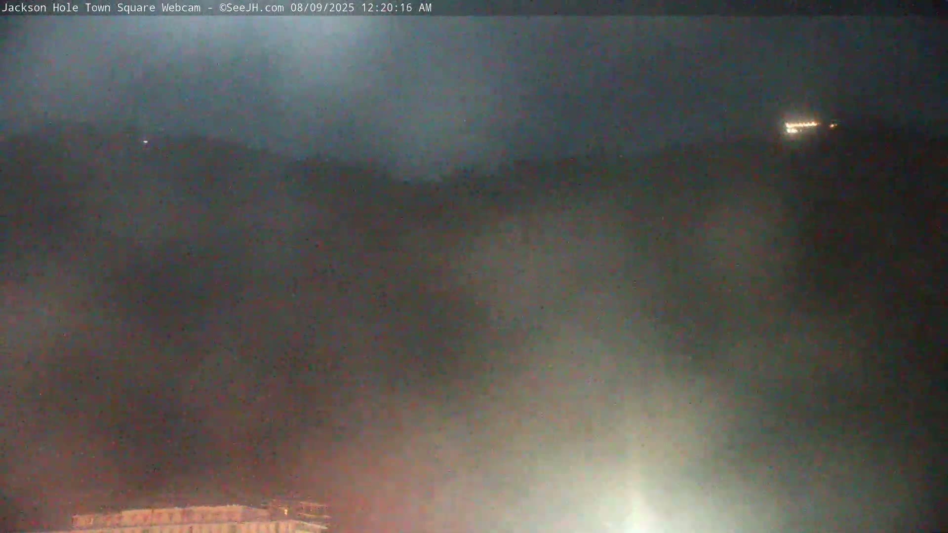 Jackson Hole, Jackson Town Center Square PTZ Live Cam - Jackson, Teton, Wyoming, USA