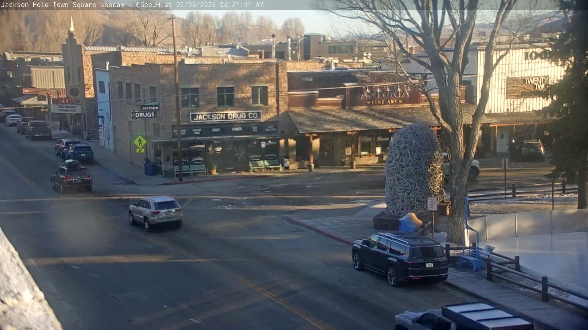 Jackson Hole, Jackson Town Center Square PTZ Live Cam - Jackson, Teton, Wyoming, USA