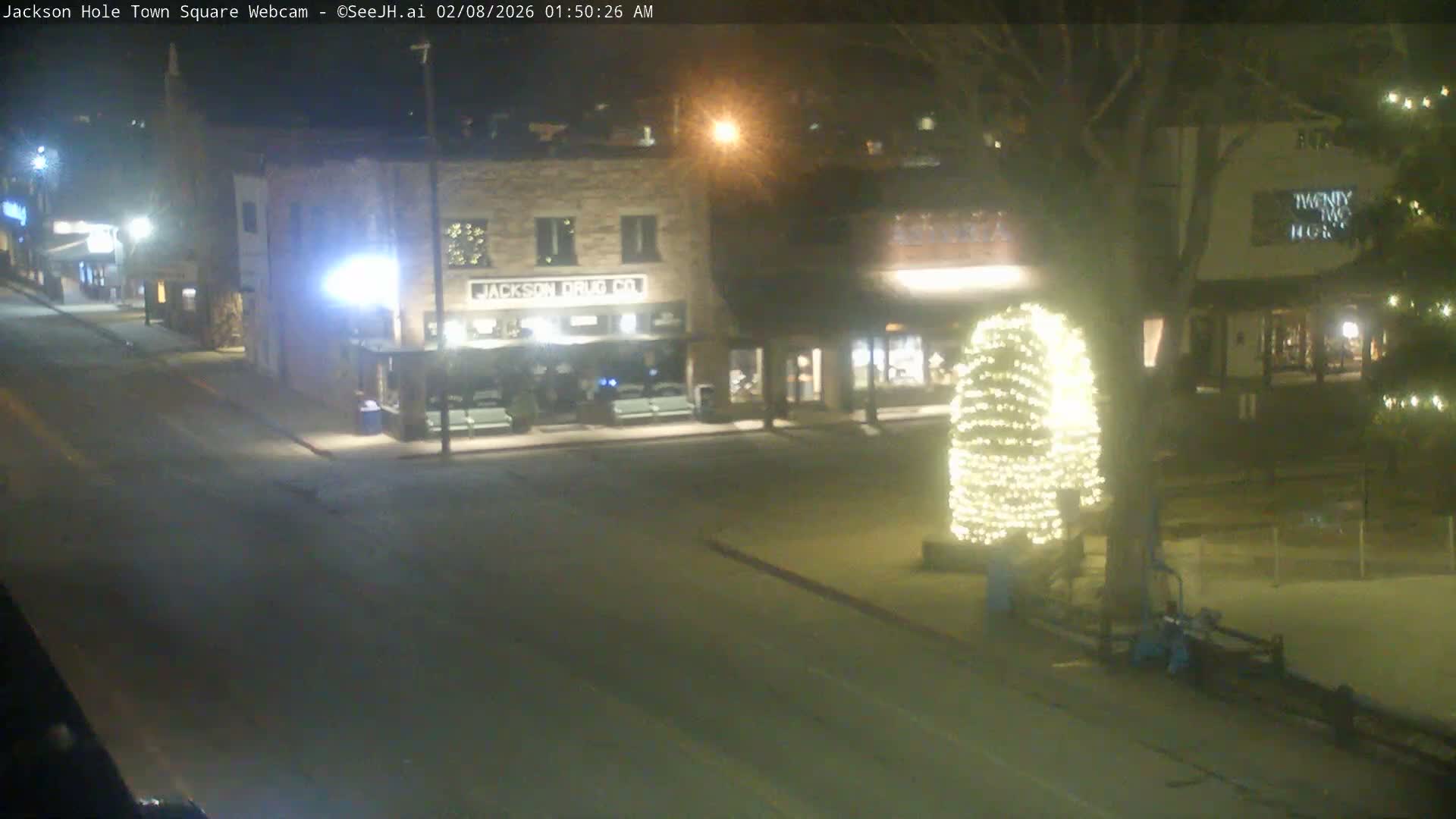 Jackson Hole, Jackson Town Center Square PTZ Live Cam - Jackson, Teton, Wyoming, USA