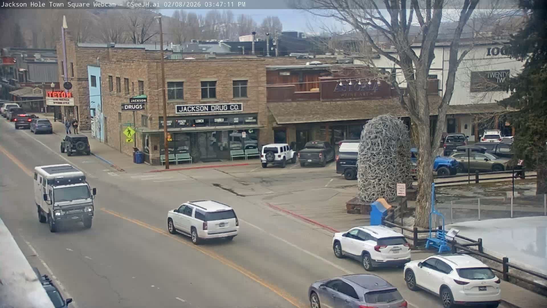 Jackson Hole, Jackson Town Center Square PTZ Live Cam - Jackson, Teton, Wyoming, USA
