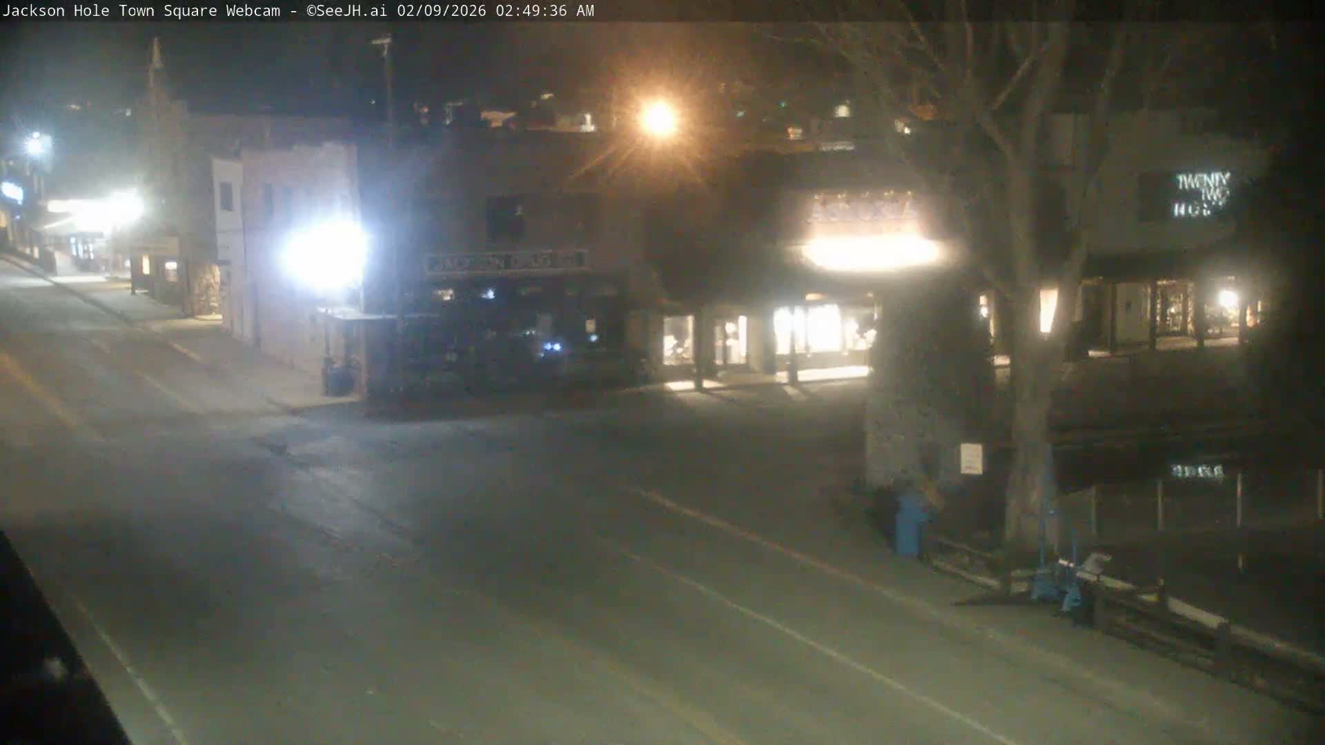 Jackson Hole, Jackson Town Center Square PTZ Live Cam - Jackson, Teton, Wyoming, USA