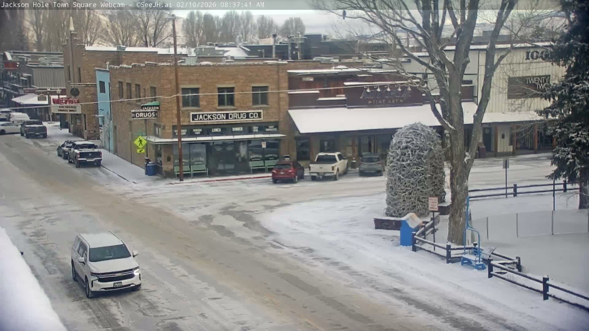 Jackson Hole, Jackson Town Center Square PTZ Live Cam - Jackson, Teton, Wyoming, USA