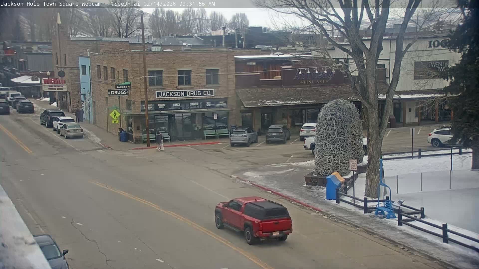 Jackson Hole, Jackson Town Center Square PTZ Live Cam - Jackson, Teton, Wyoming, USA