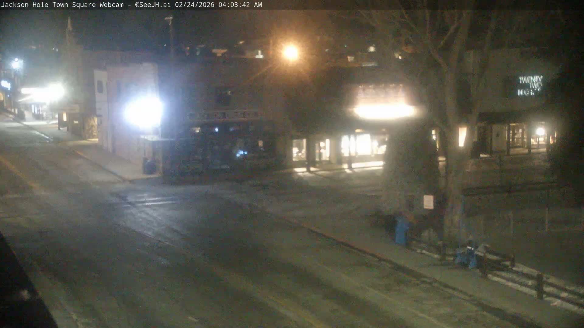 Jackson Hole, Jackson Town Center Square PTZ Live Cam - Jackson, Teton, Wyoming, USA