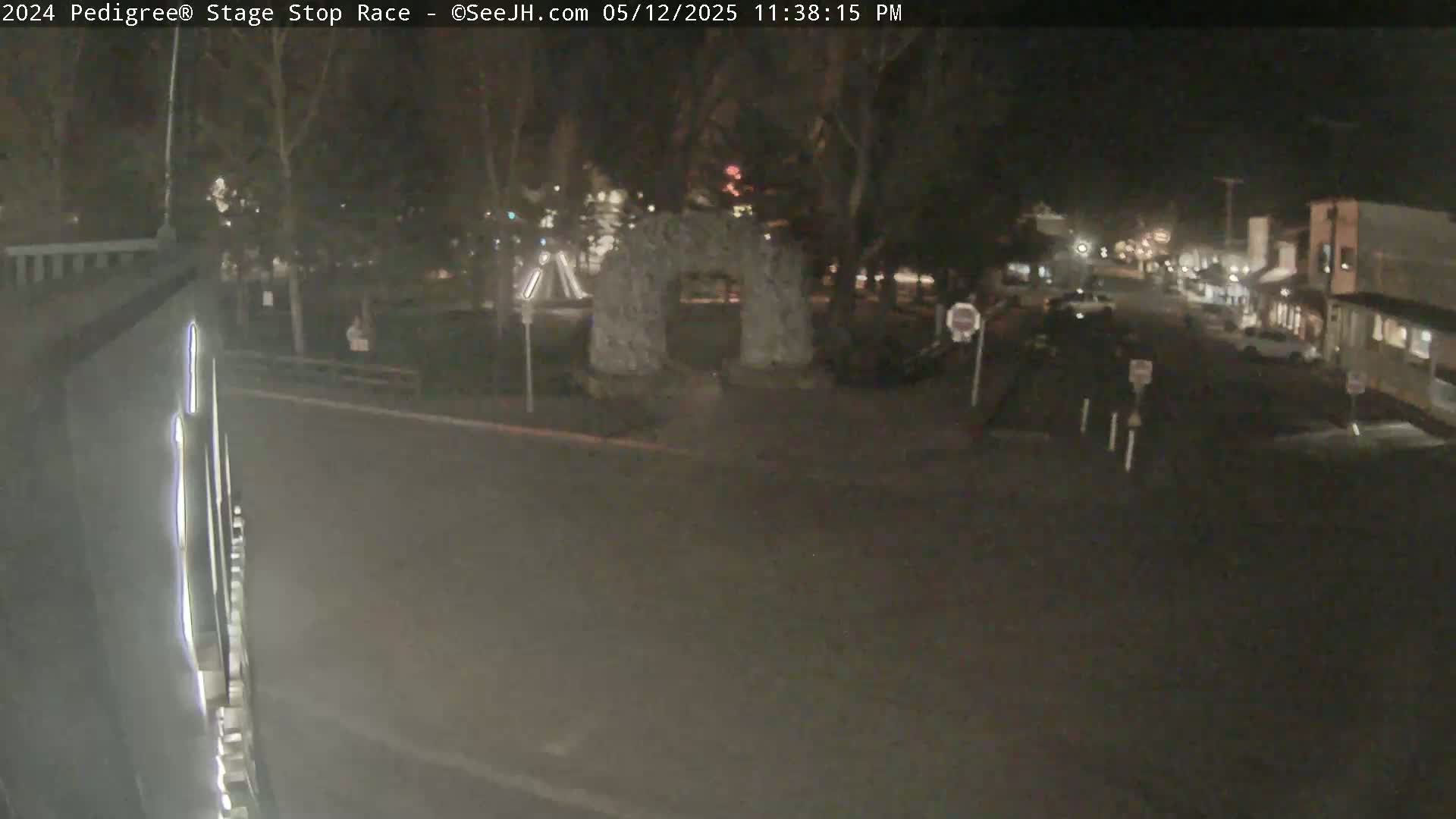 Jackson Hole's Elk Antler Arch Live Cam - Jackson, Teton, Wyoming, USA