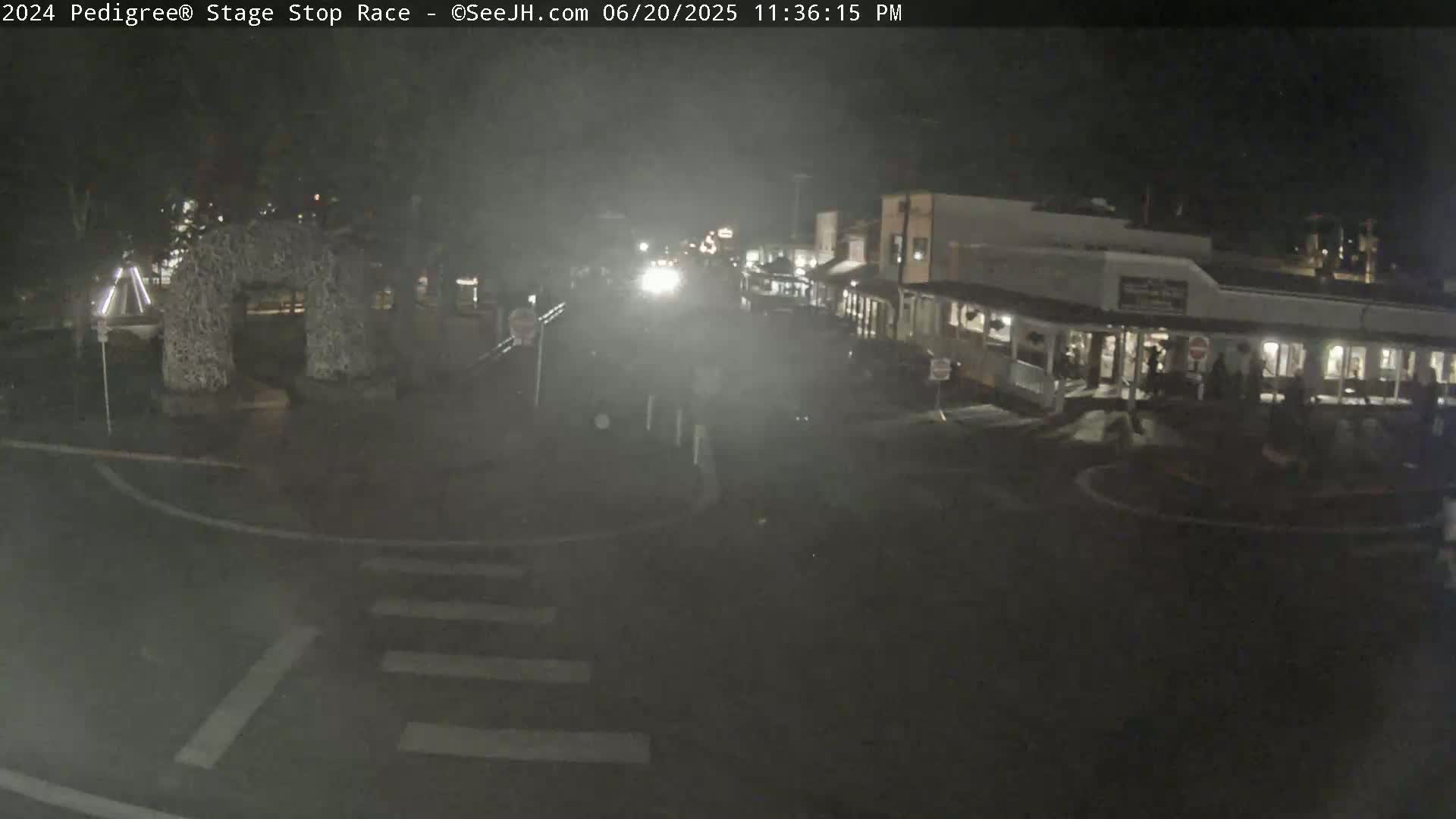 Jackson Hole's Elk Antler Arch Live Cam - Jackson, Teton, Wyoming, USA