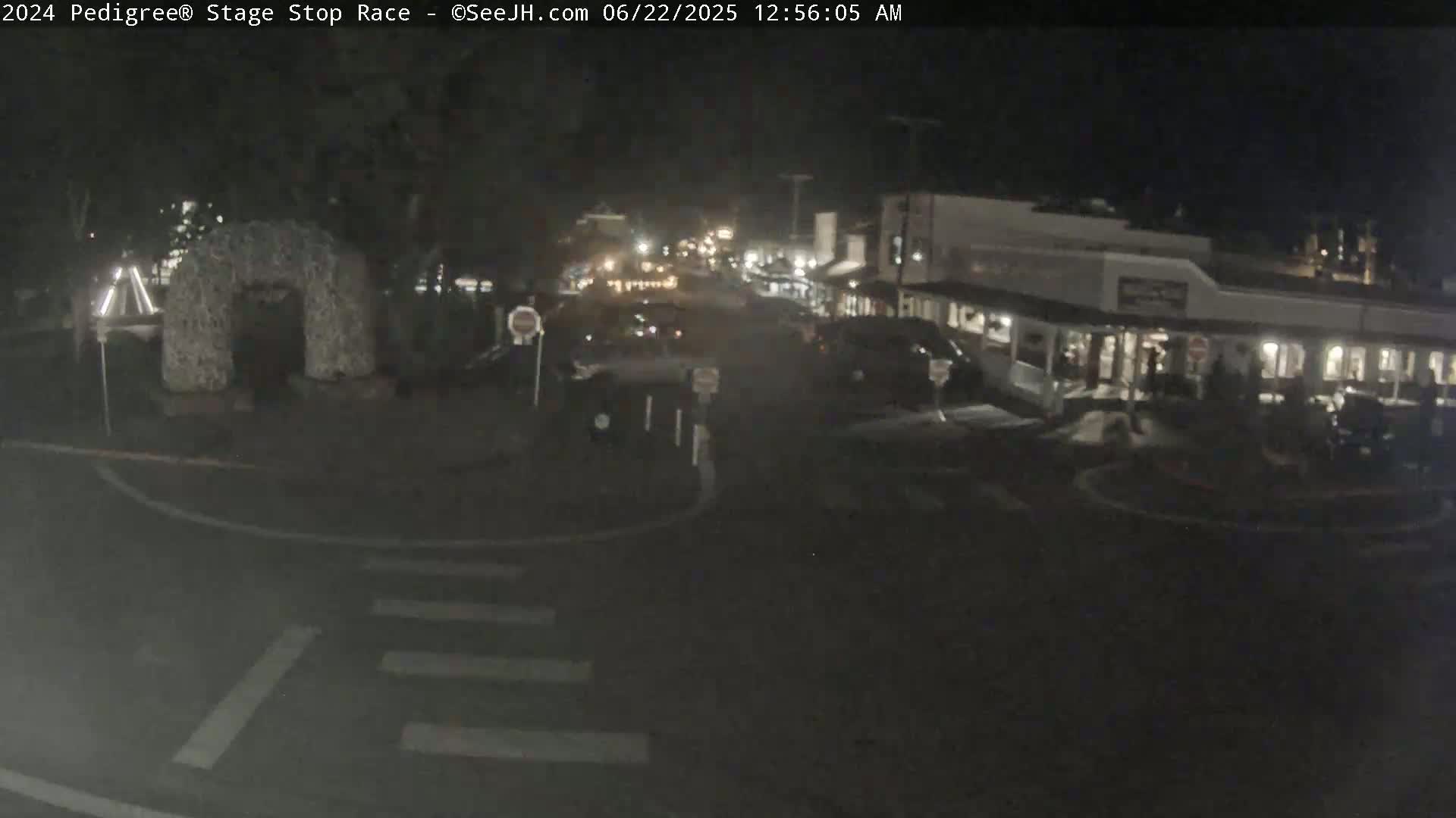 Jackson Hole's Elk Antler Arch Live Cam - Jackson, Teton, Wyoming, USA