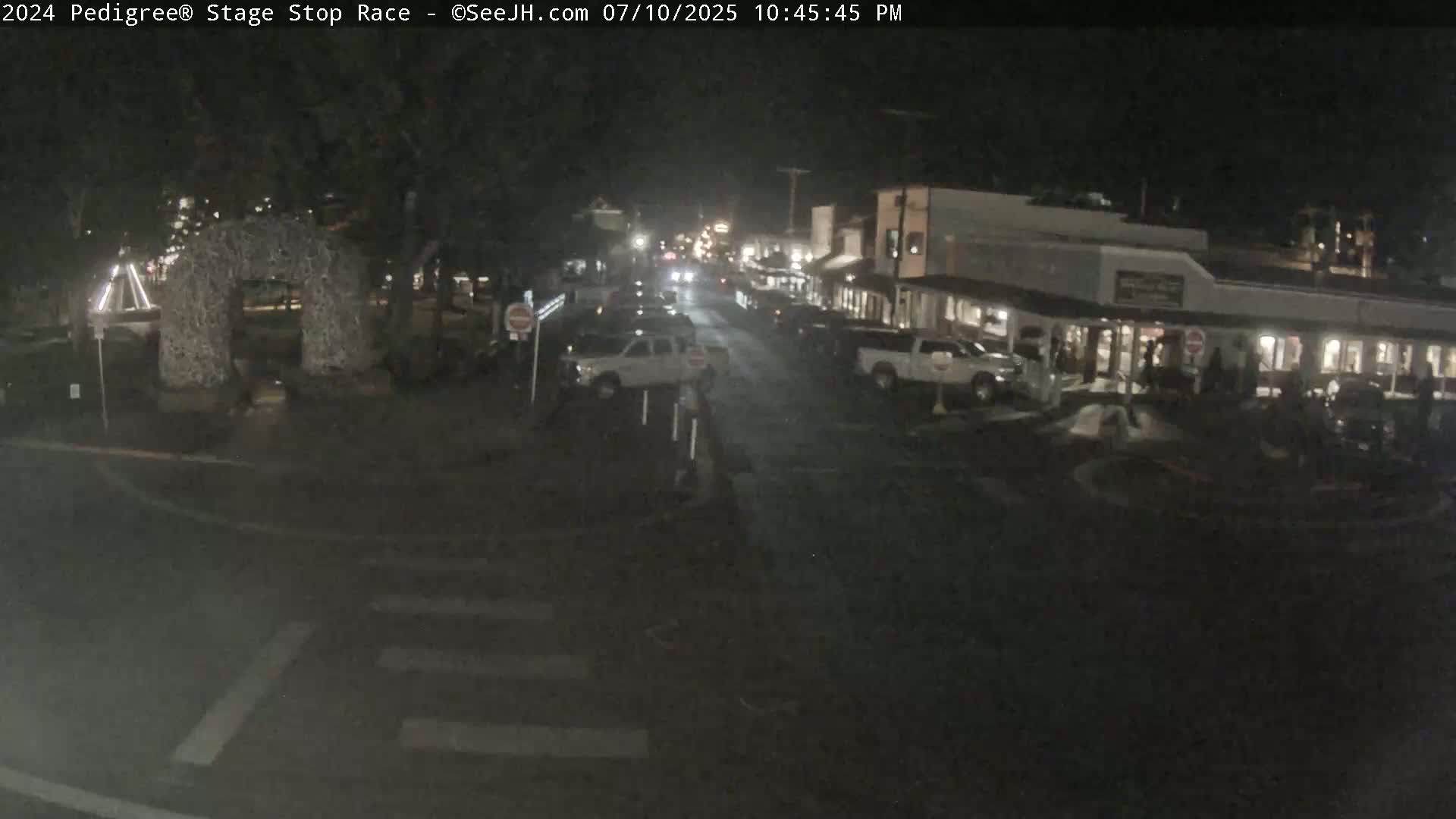 Jackson Hole's Elk Antler Arch Live Cam - Jackson, Teton, Wyoming, USA