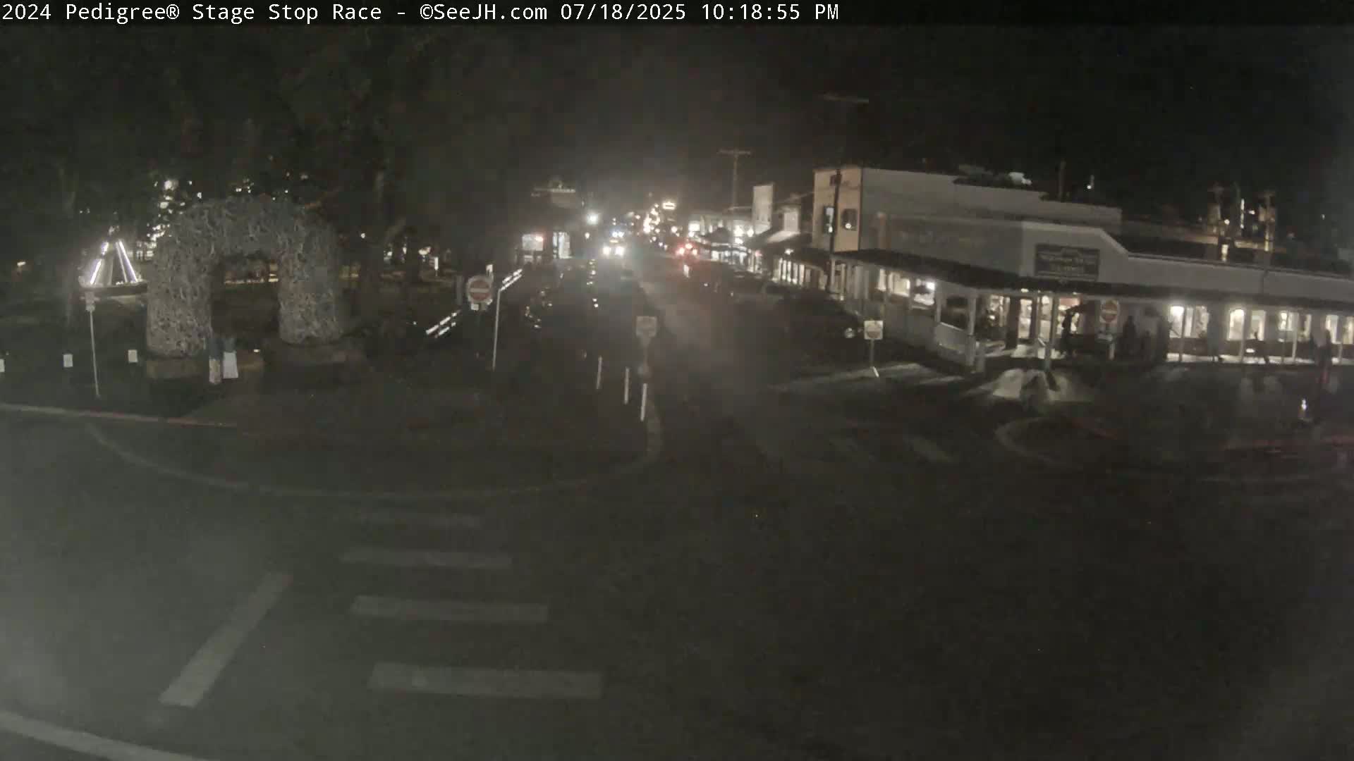 Jackson Hole's Elk Antler Arch Live Cam - Jackson, Teton, Wyoming, USA