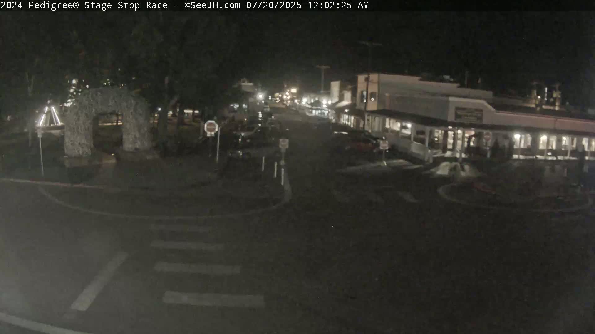 Jackson Hole's Elk Antler Arch Live Cam - Jackson, Teton, Wyoming, USA
