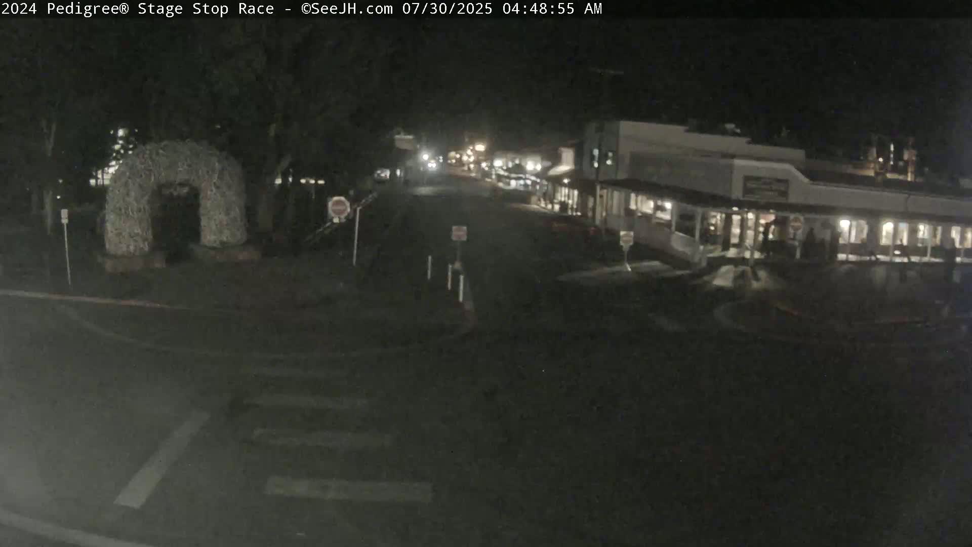 Jackson Hole's Elk Antler Arch Live Cam - Jackson, Teton, Wyoming, USA