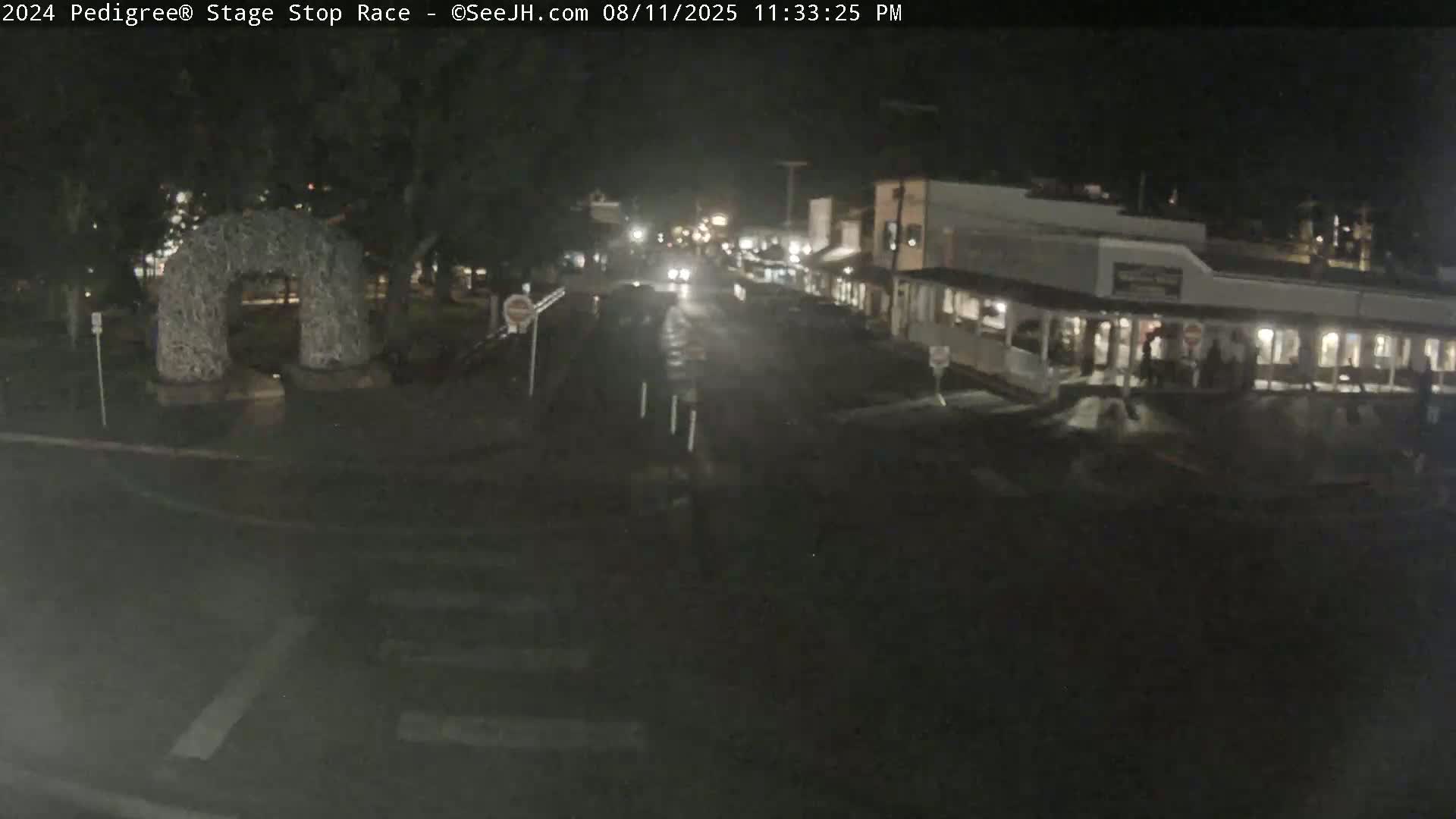 Jackson Hole's Elk Antler Arch Live Cam - Jackson, Teton, Wyoming, USA