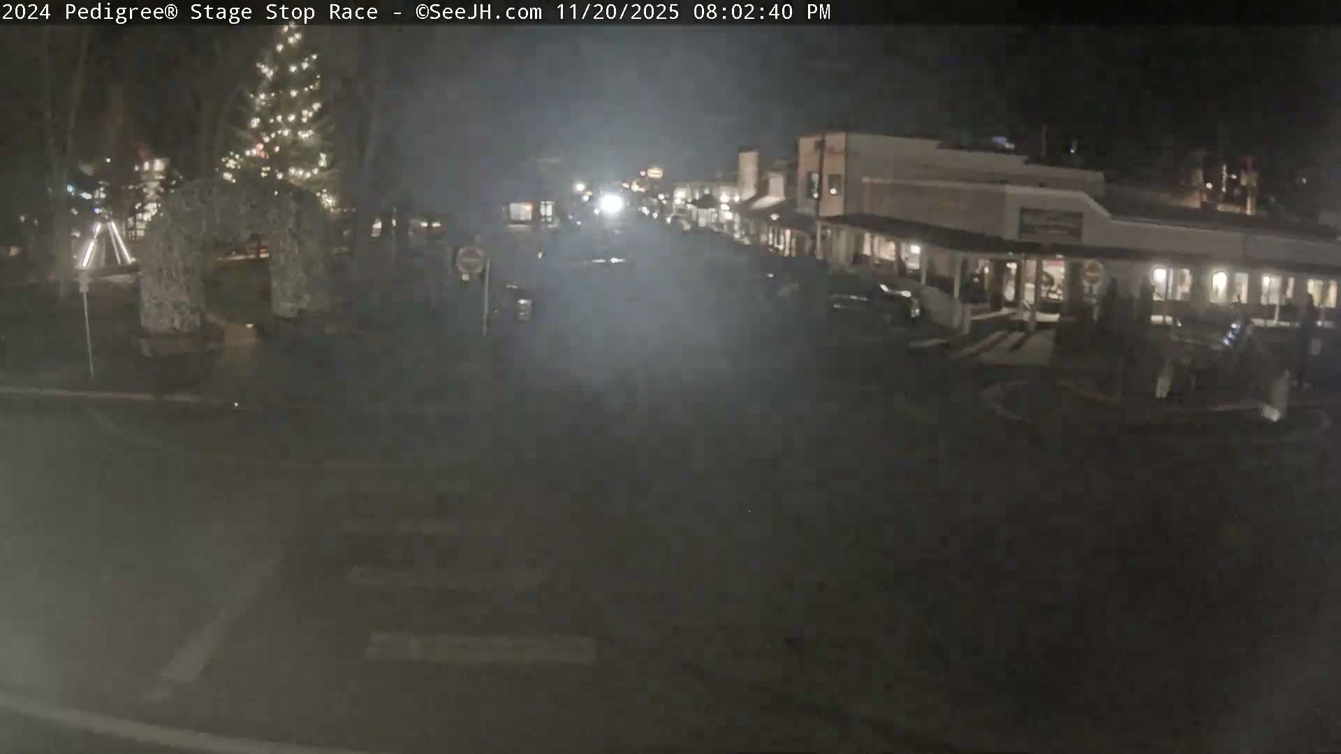 Jackson Hole's Elk Antler Arch Live Cam - Jackson, Teton, Wyoming, USA