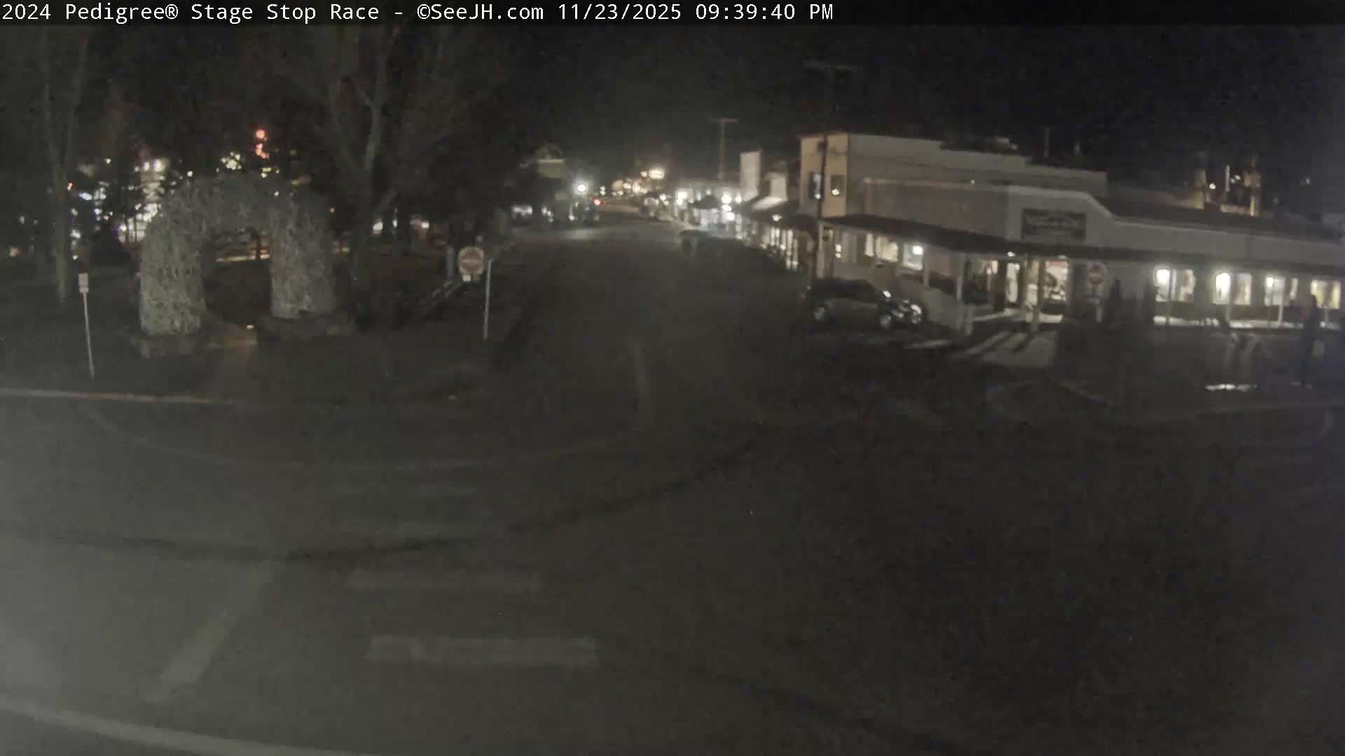 Jackson Hole's Elk Antler Arch Live Cam - Jackson, Teton, Wyoming, USA