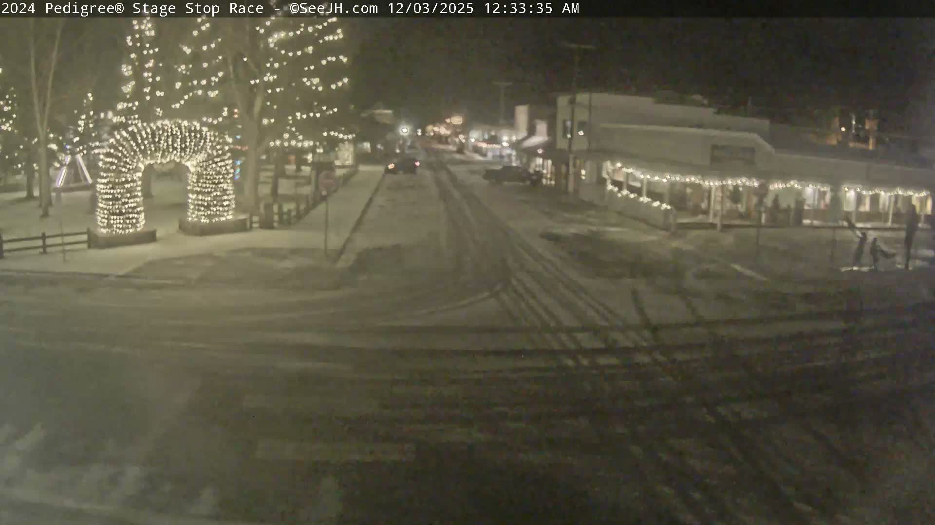 Jackson Hole's Elk Antler Arch Live Cam - Jackson, Teton, Wyoming, USA
