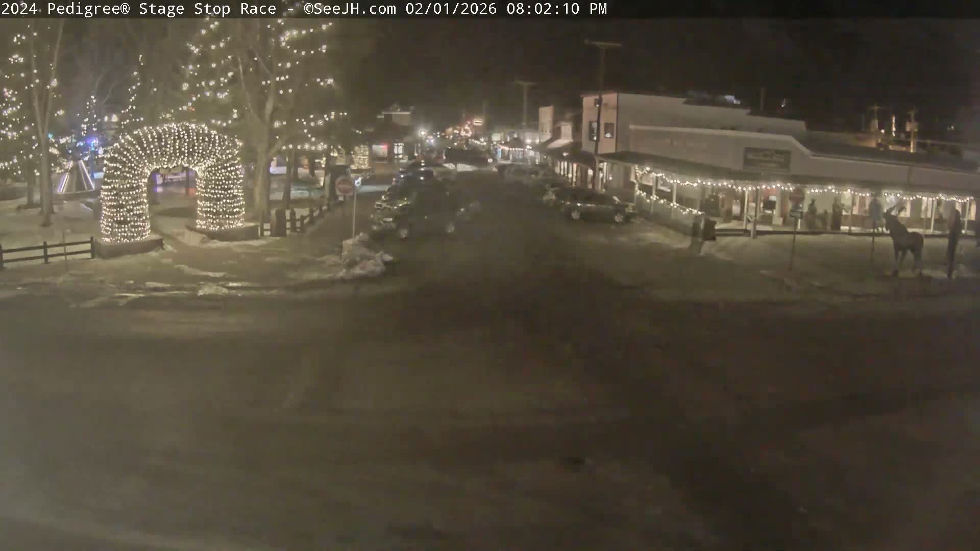 Jackson Hole's Elk Antler Arch Live Cam - Jackson, Teton, Wyoming, USA