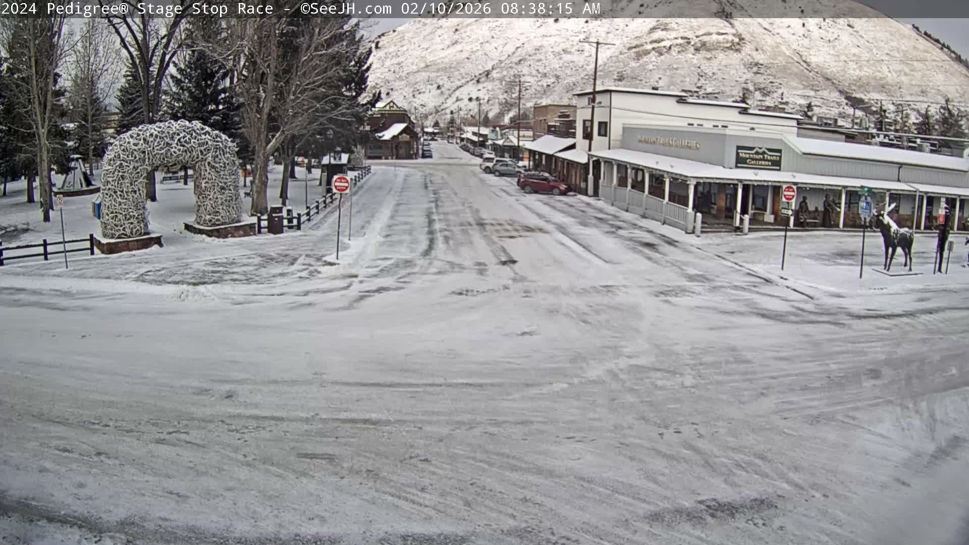 Jackson Hole's Elk Antler Arch Live Cam - Jackson, Teton, Wyoming, USA