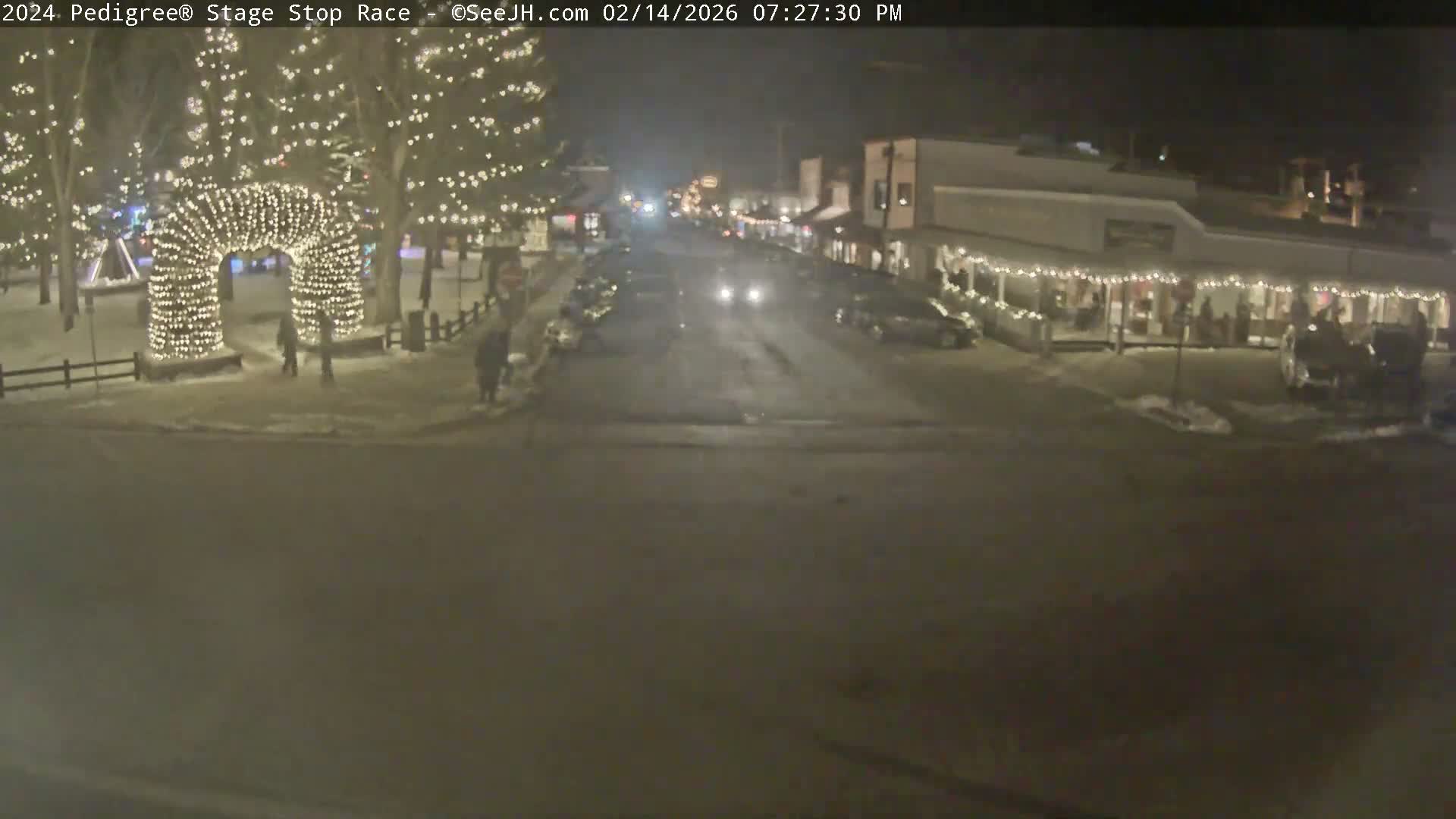 Jackson Hole's Elk Antler Arch Live Cam - Jackson, Teton, Wyoming, USA