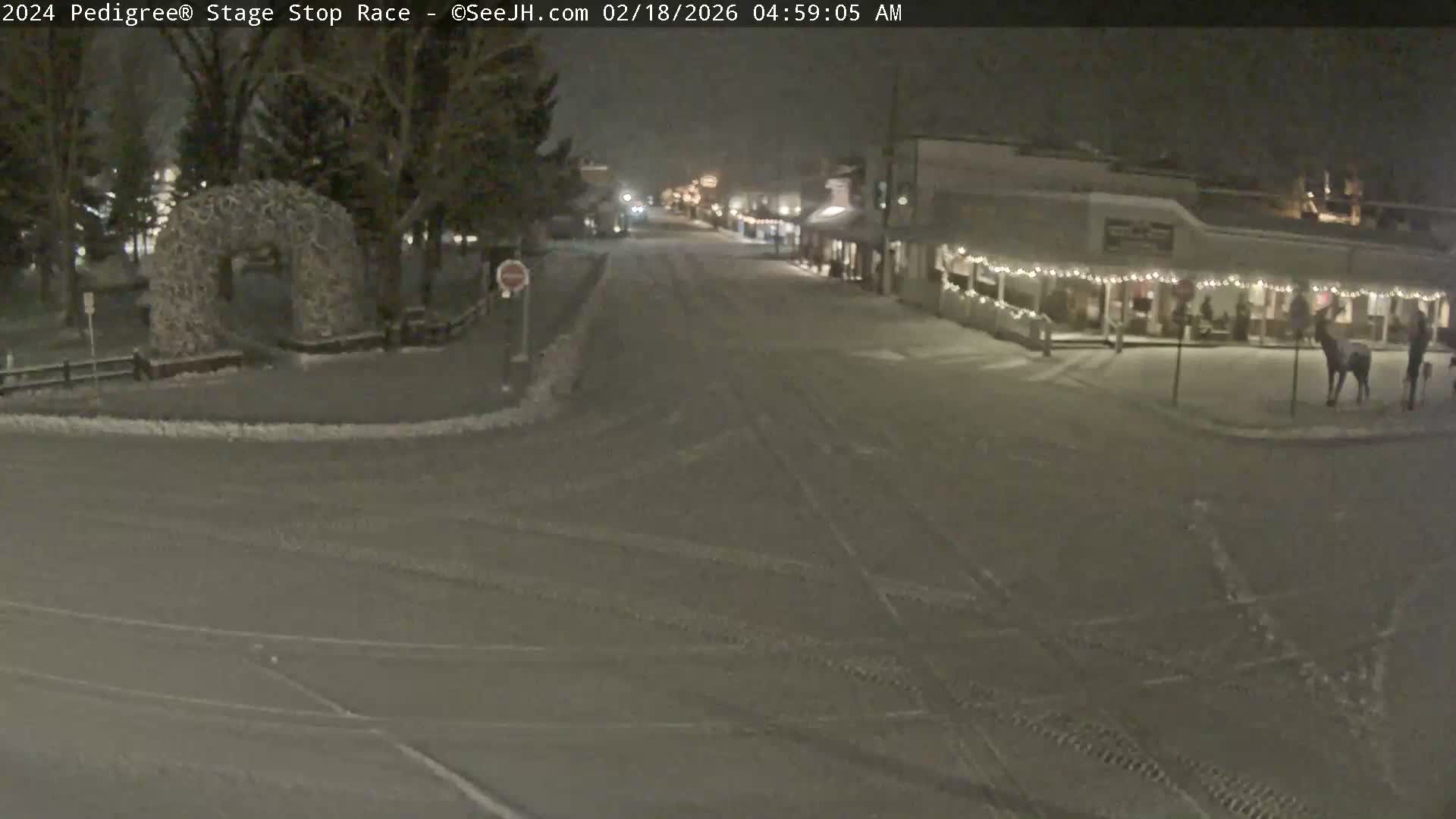 Jackson Hole's Elk Antler Arch Live Cam - Jackson, Teton, Wyoming, USA