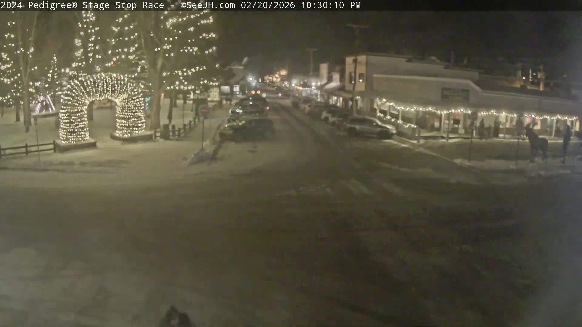 Jackson Hole's Elk Antler Arch Live Cam - Jackson, Teton, Wyoming, USA