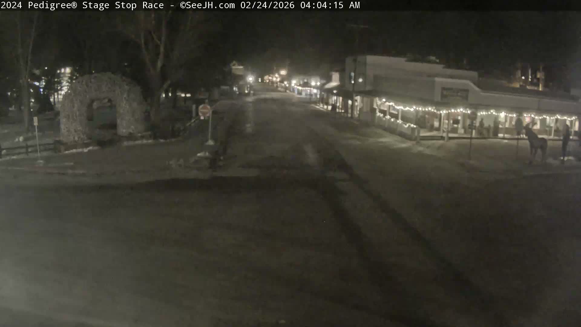 Jackson Hole's Elk Antler Arch Live Cam - Jackson, Teton, Wyoming, USA