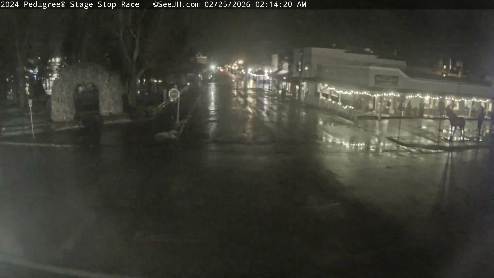 Jackson Hole's Elk Antler Arch Live Cam - Jackson, Teton, Wyoming, USA