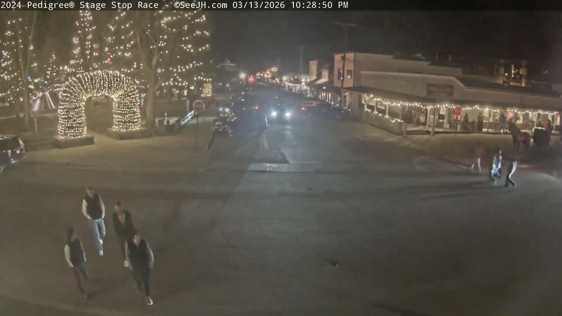 Jackson Hole's Elk Antler Arch Live Cam - Jackson, Teton, Wyoming, USA