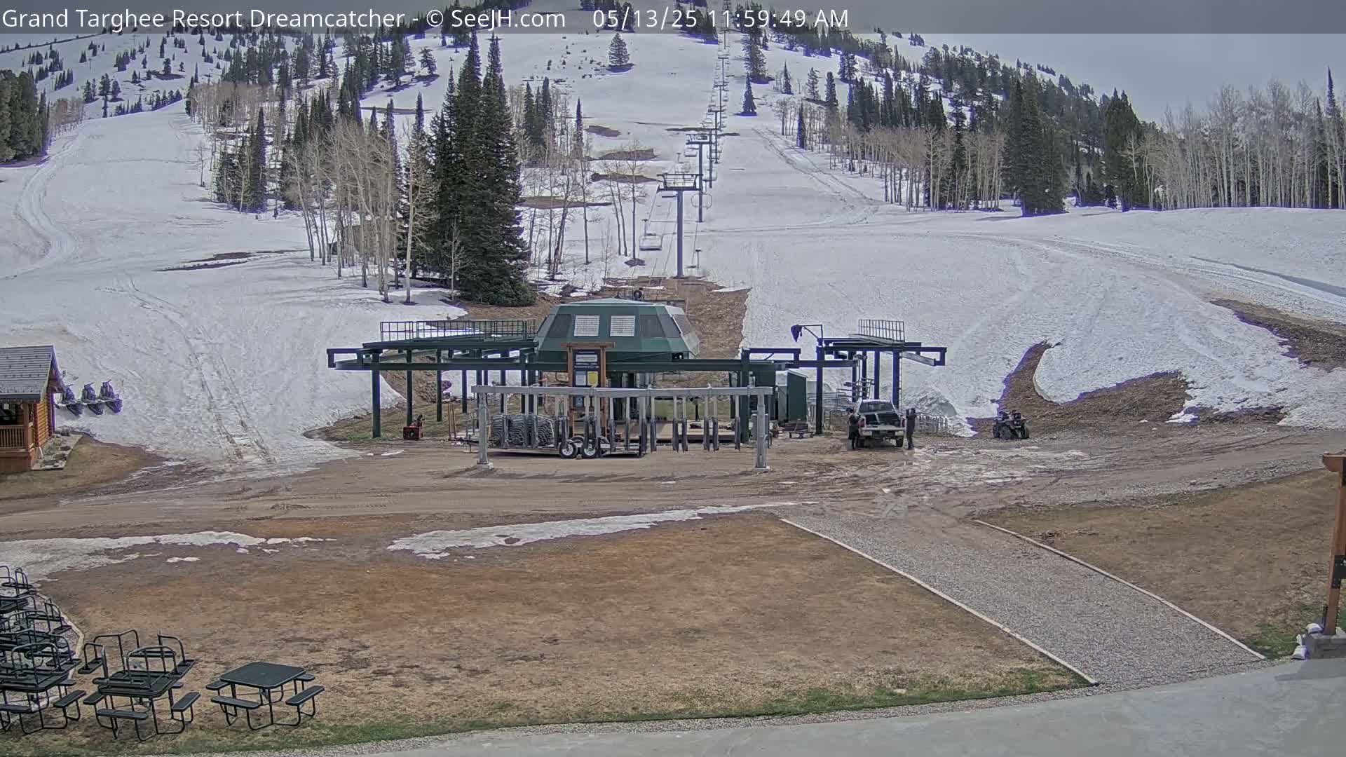 Grand Targhee Resort Ski Lifts & Slopes Live Cam - Alta, Teton, Wyoming, USA