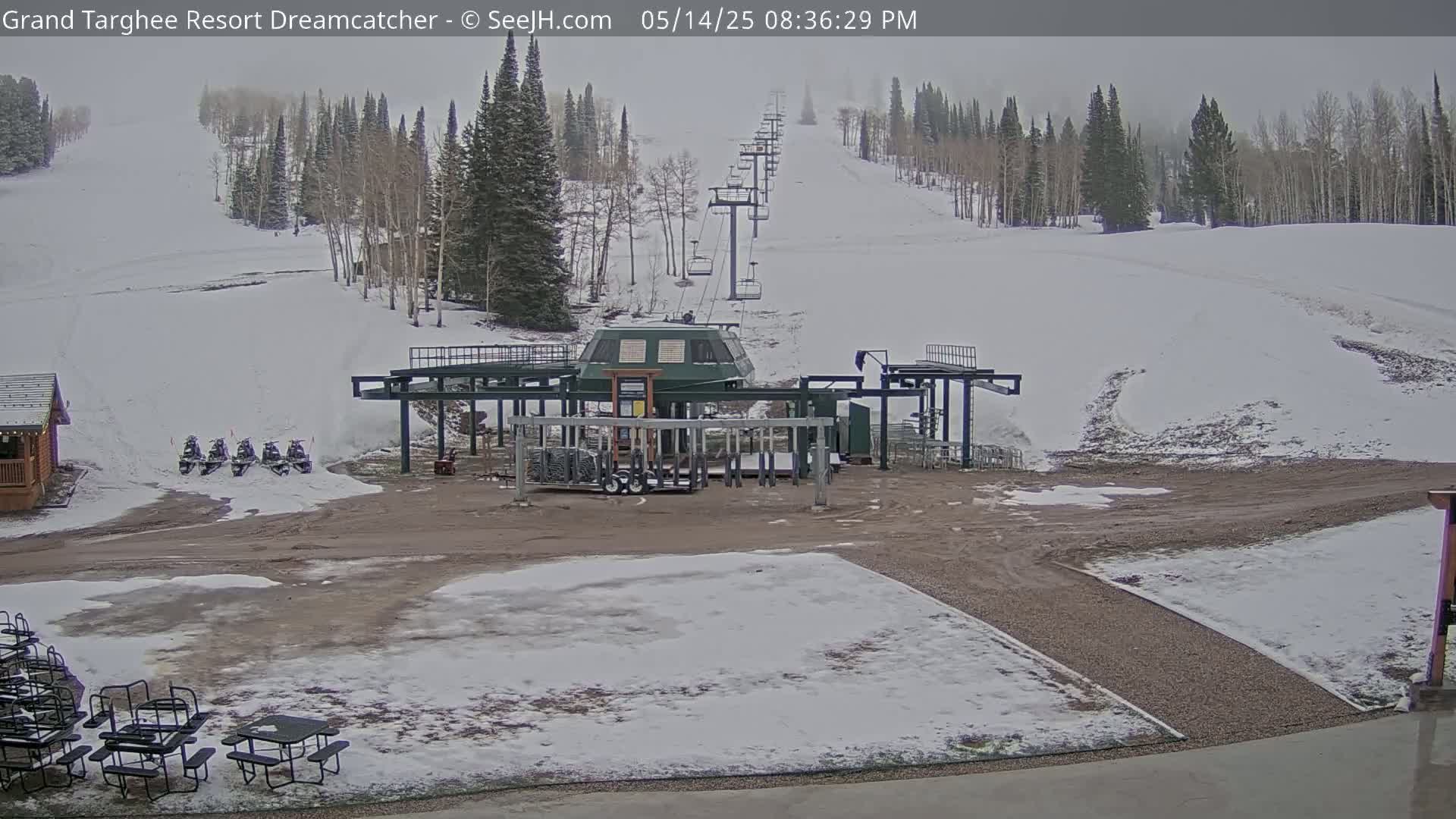 Grand Targhee Resort Ski Lifts & Slopes Live Cam - Alta, Teton, Wyoming, USA