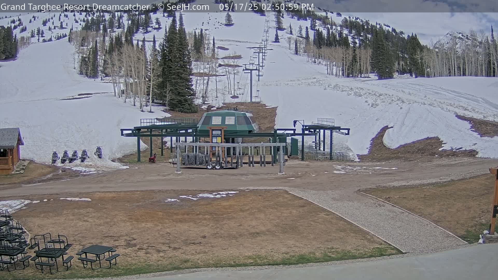 Grand Targhee Resort Ski Lifts & Slopes Live Cam - Alta, Teton, Wyoming, USA