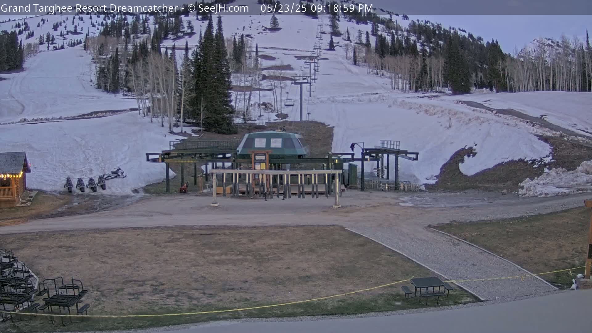 Grand Targhee Resort Ski Lifts & Slopes Live Cam - Alta, Teton, Wyoming, USA